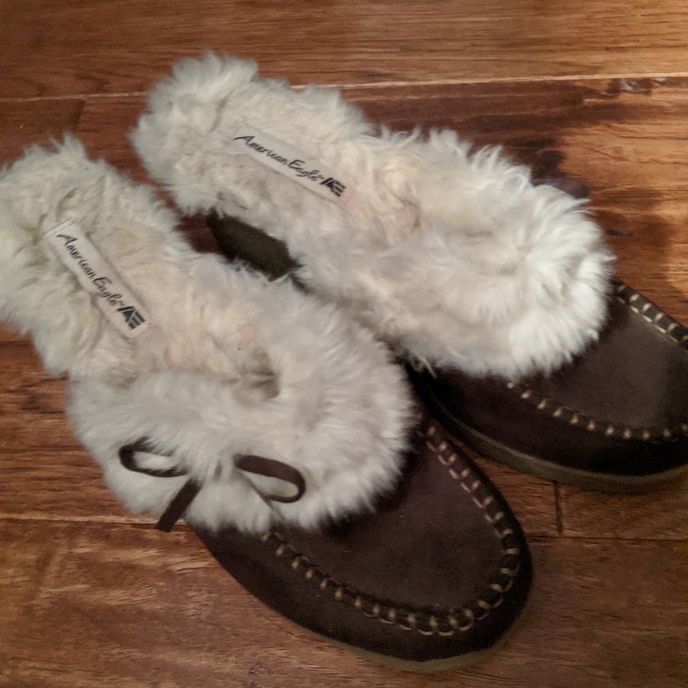 Shoes - Picture 2 of 2